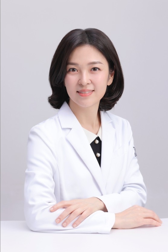 0a3d7a898a2cea6f627652ba2da3164a_1750940925_7671.jpeg 땡큐서울의원 - 갑상선 및 경부 초음파 검사, 중요한 만큼 정확하게 진행해야